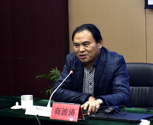 欧洲妇女做爰高潮喷水