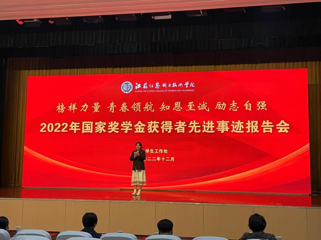 欧洲妇女做爰高潮喷水