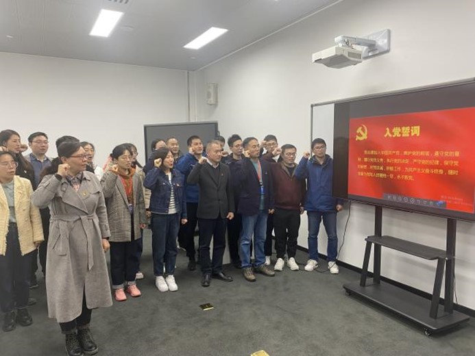 欧洲妇女做爰高潮喷水
