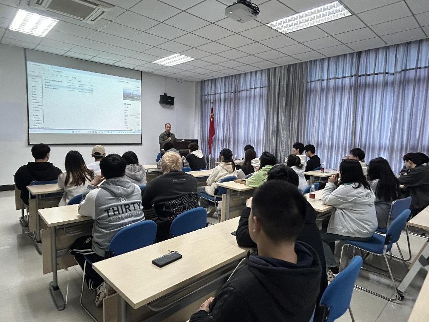 欧洲妇女做爰高潮喷水