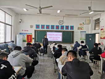 欧洲妇女做爰高潮喷水