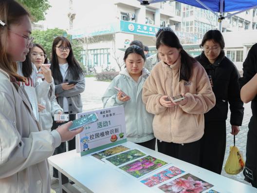 欧洲妇女做爰高潮喷水