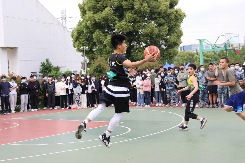 欧洲妇女做爰高潮喷水