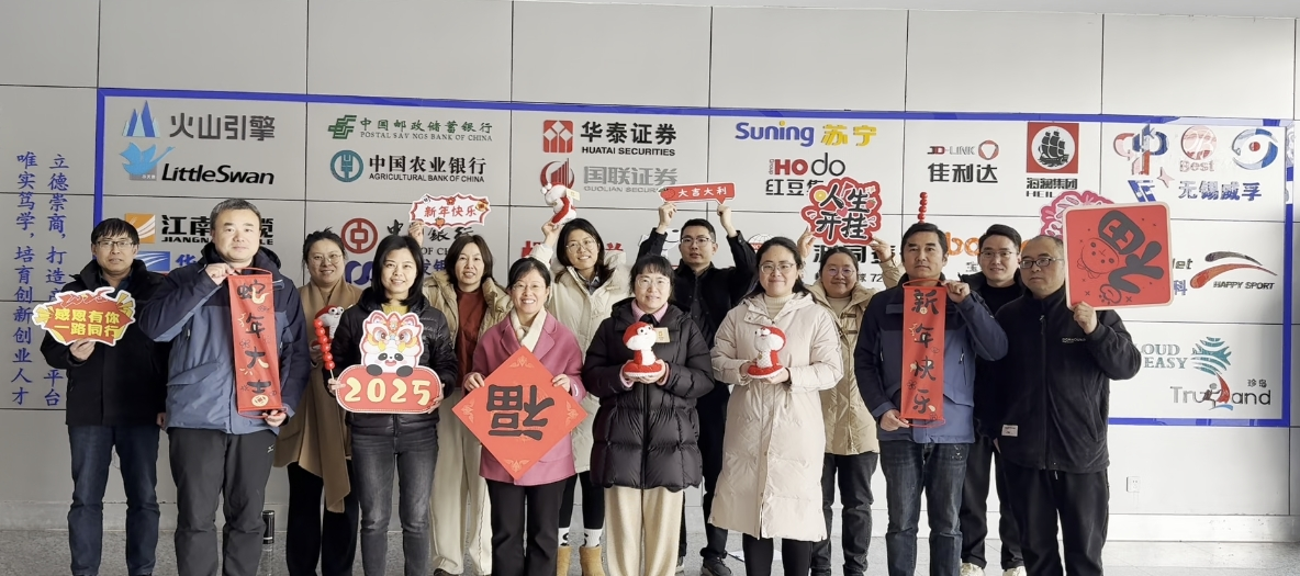 欧洲妇女做爰高潮喷水