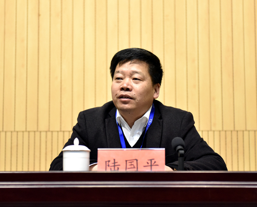 欧洲妇女做爰高潮喷水