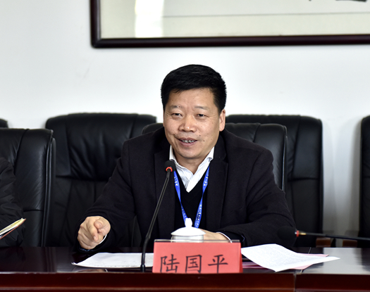 欧洲妇女做爰高潮喷水