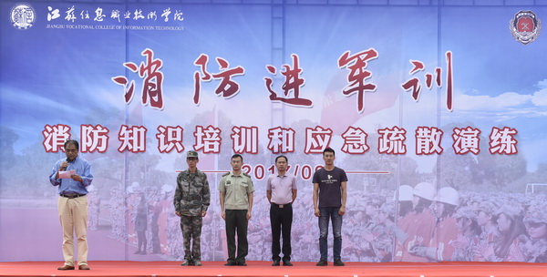 欧洲妇女做爰高潮喷水