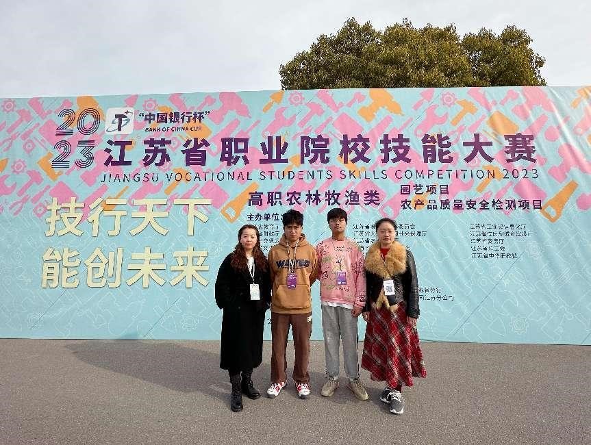 欧洲妇女做爰高潮喷水