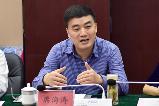 欧洲妇女做爰高潮喷水