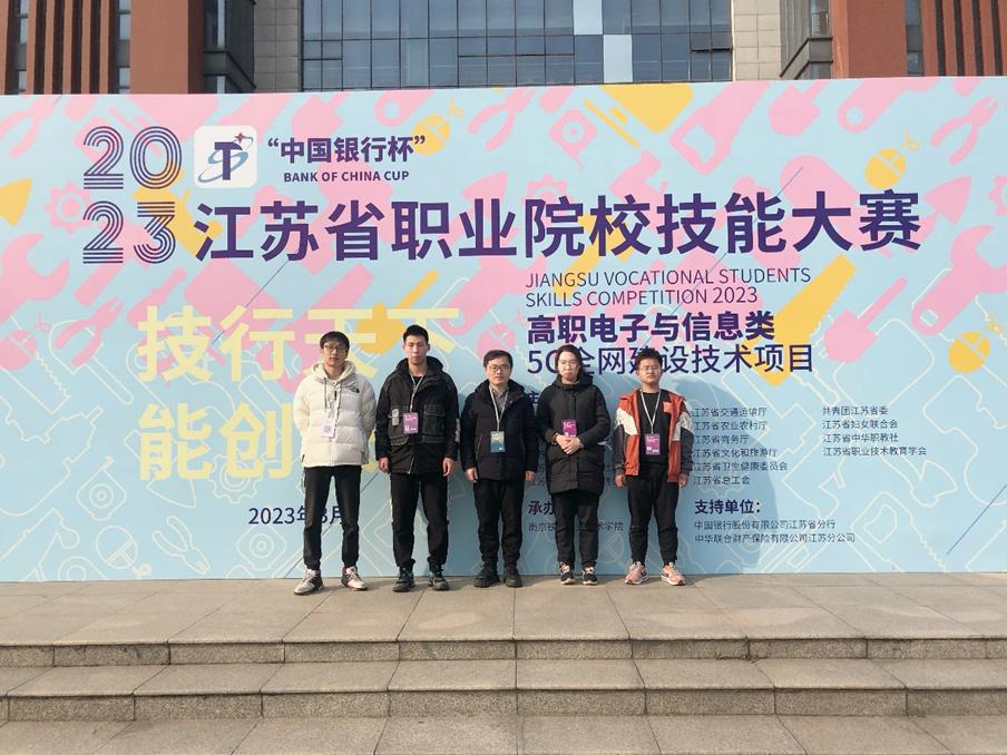 欧洲妇女做爰高潮喷水
