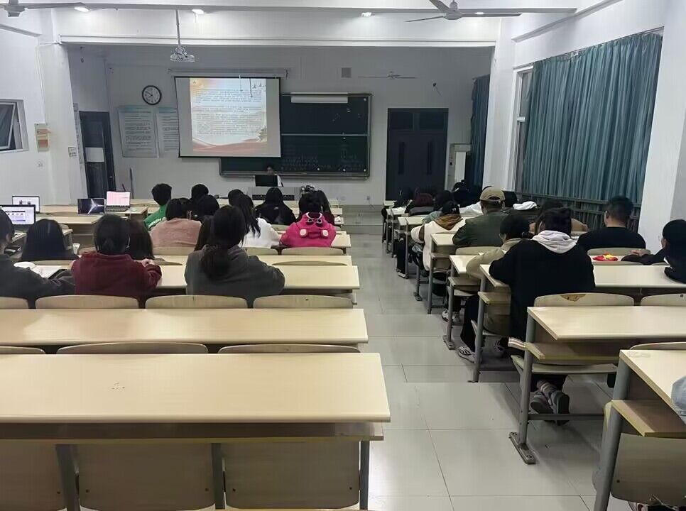 欧洲妇女做爰高潮喷水