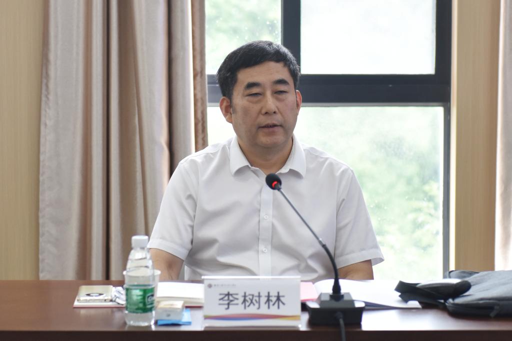 欧洲妇女做爰高潮喷水