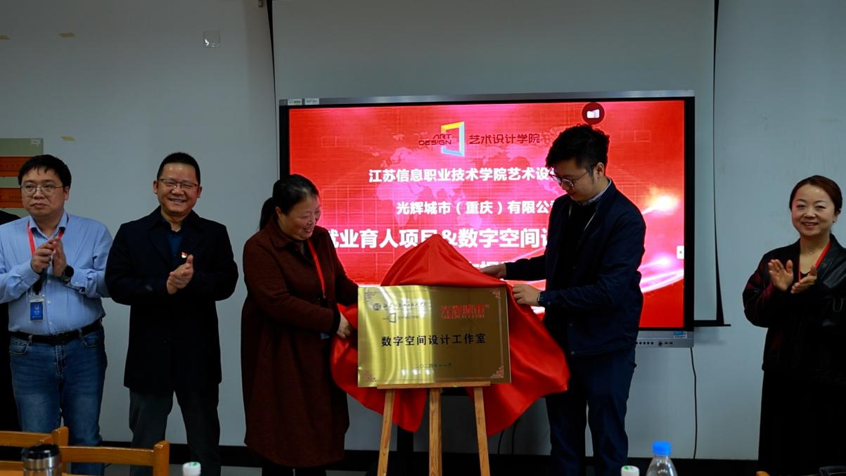 欧洲妇女做爰高潮喷水