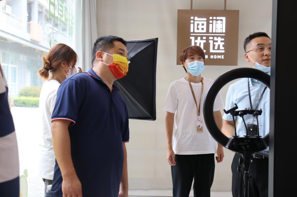 欧洲妇女做爰高潮喷水