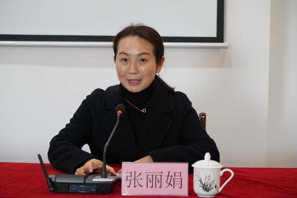 欧洲妇女做爰高潮喷水