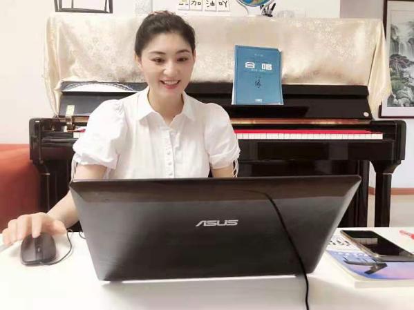 欧洲妇女做爰高潮喷水