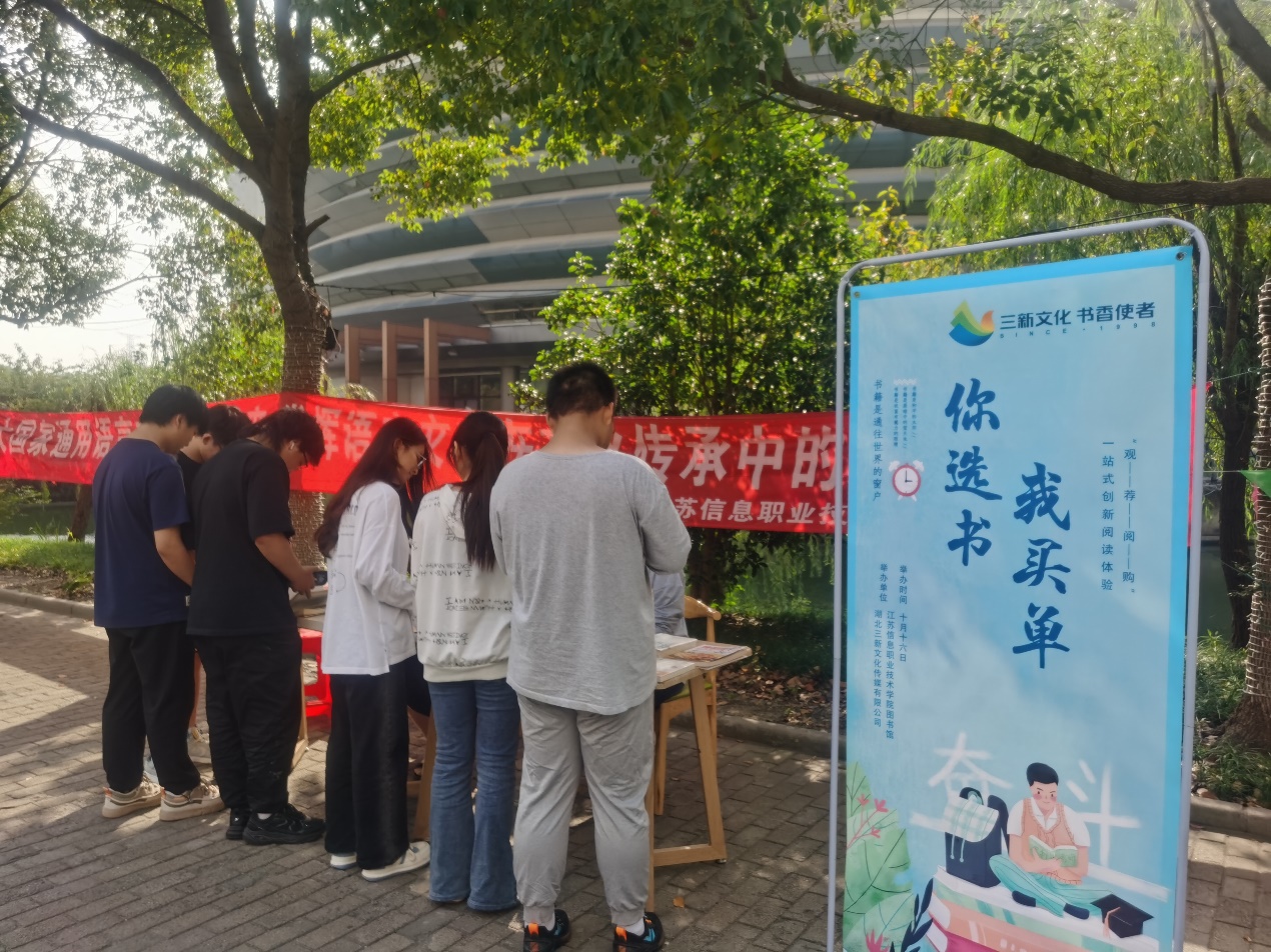 欧洲妇女做爰高潮喷水