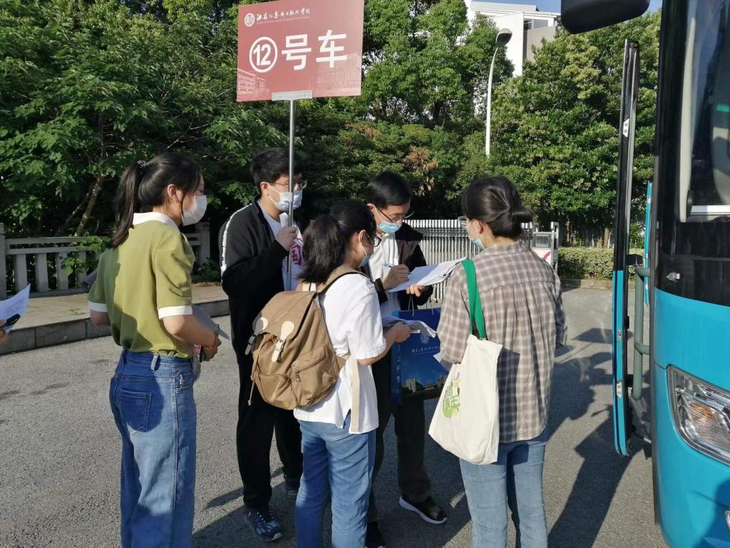 欧洲妇女做爰高潮喷水