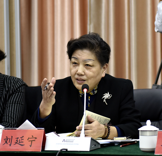 欧洲妇女做爰高潮喷水