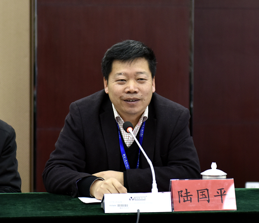 欧洲妇女做爰高潮喷水